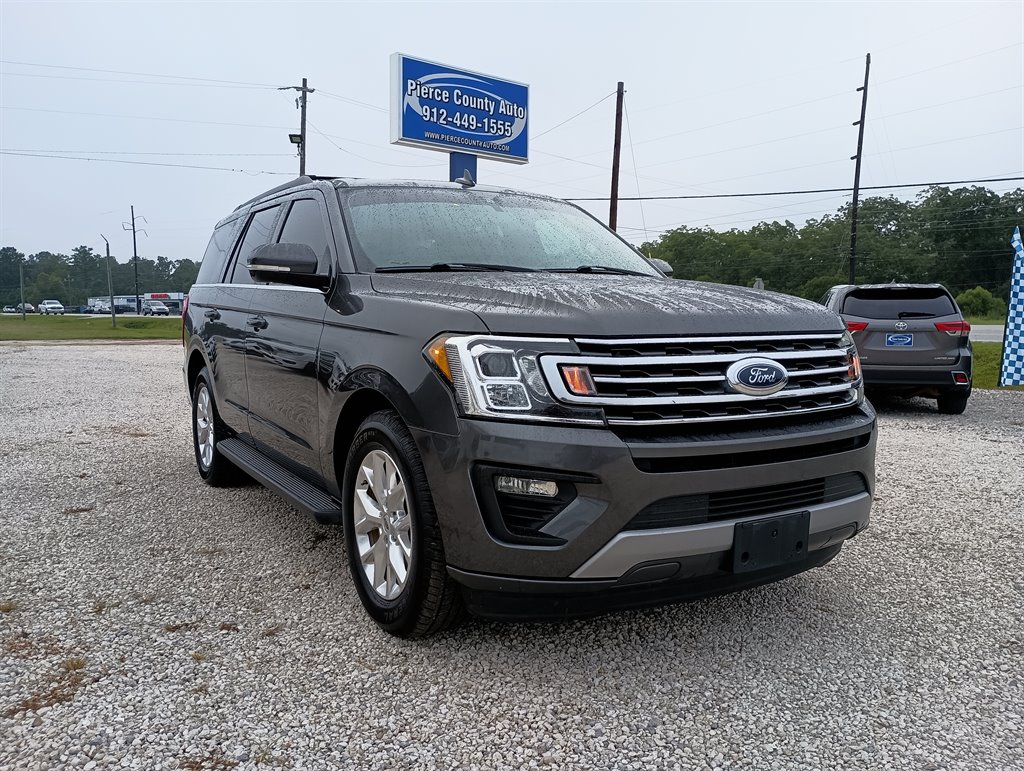 2020 Ford Expedition XLT's photo