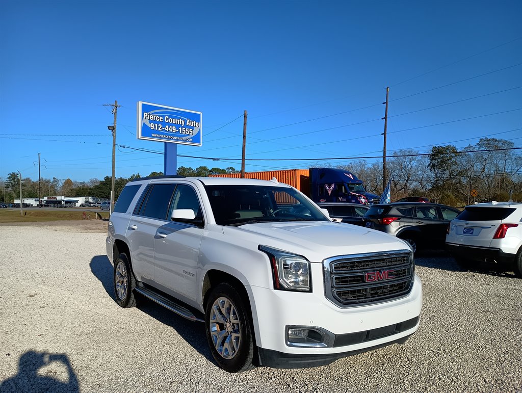 2017 GMC Yukon SLT's photo